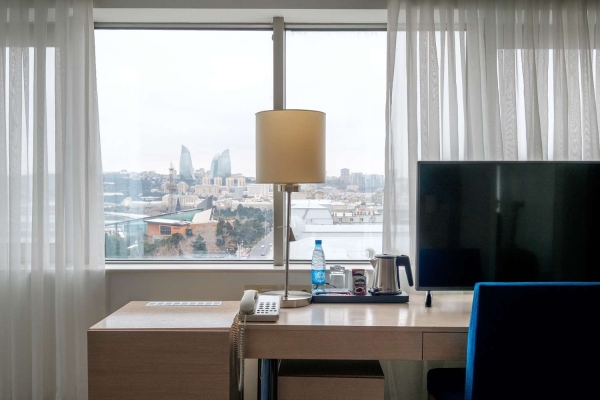 PARK INN BY RADISSON BAKU HOTEL